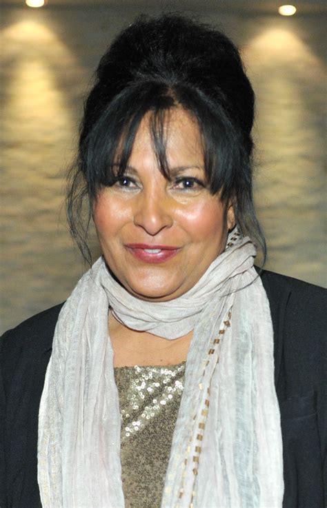 Pam Grier – Wikipedia